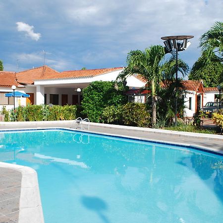 Hotel Villa Рикаурте Экстерьер фото