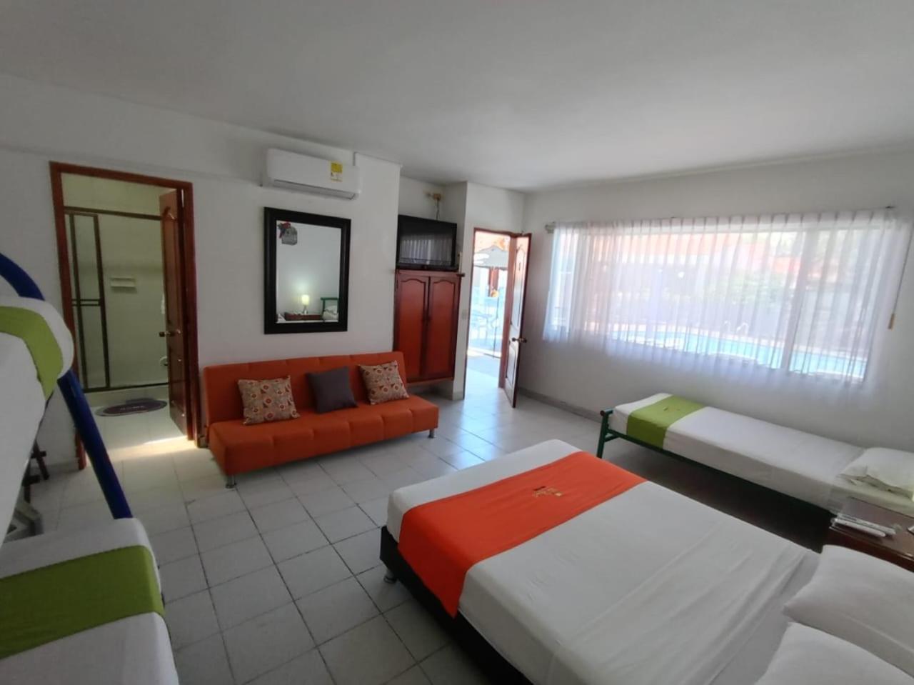 Hotel Villa Рикаурте Экстерьер фото
