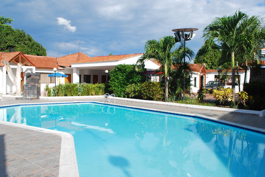 Hotel Villa Рикаурте Экстерьер фото